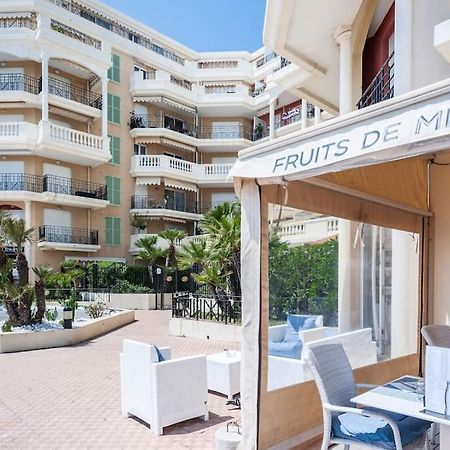 Superbe Studio Avec Terrasse En Front De Mer マントン エクステリア 写真
