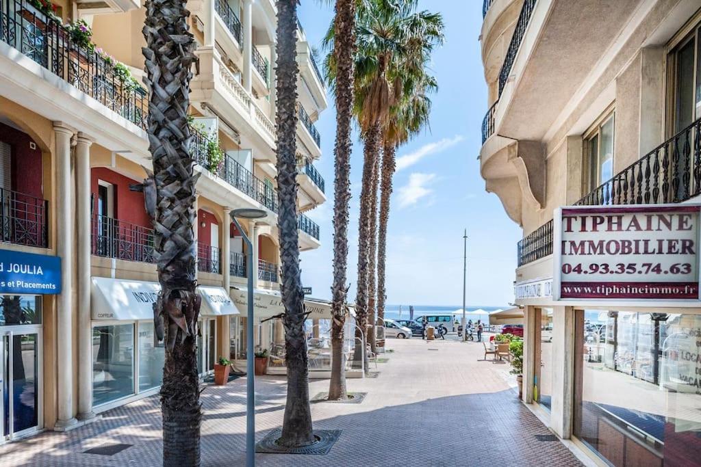 Superbe Studio Avec Terrasse En Front De Mer マントン エクステリア 写真