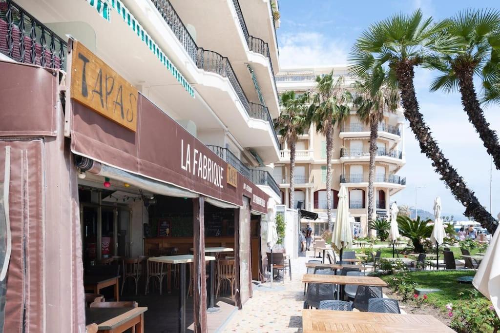 Superbe Studio Avec Terrasse En Front De Mer マントン エクステリア 写真